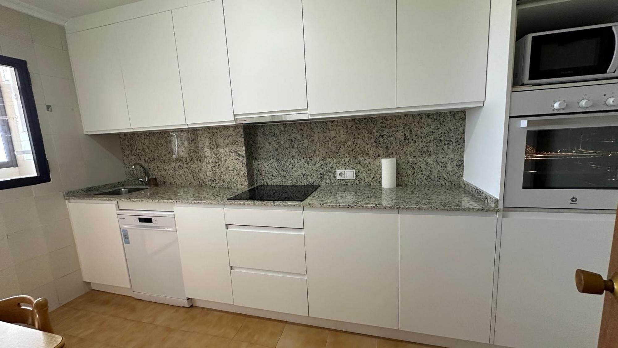 Pv20B, Amplio Apartamento Centrico, 50 Mt De La Playa Y Vistas Al Mar Вильяхойоса Экстерьер фото