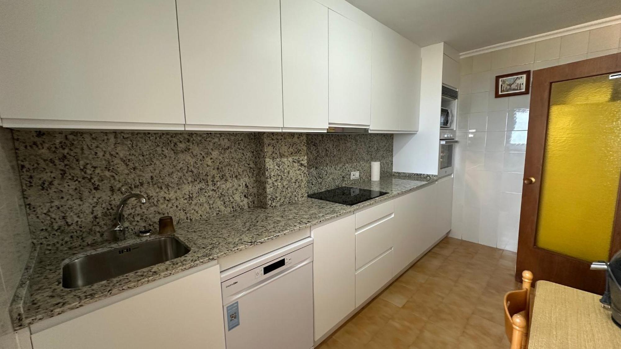 Pv20B, Amplio Apartamento Centrico, 50 Mt De La Playa Y Vistas Al Mar Вильяхойоса Экстерьер фото